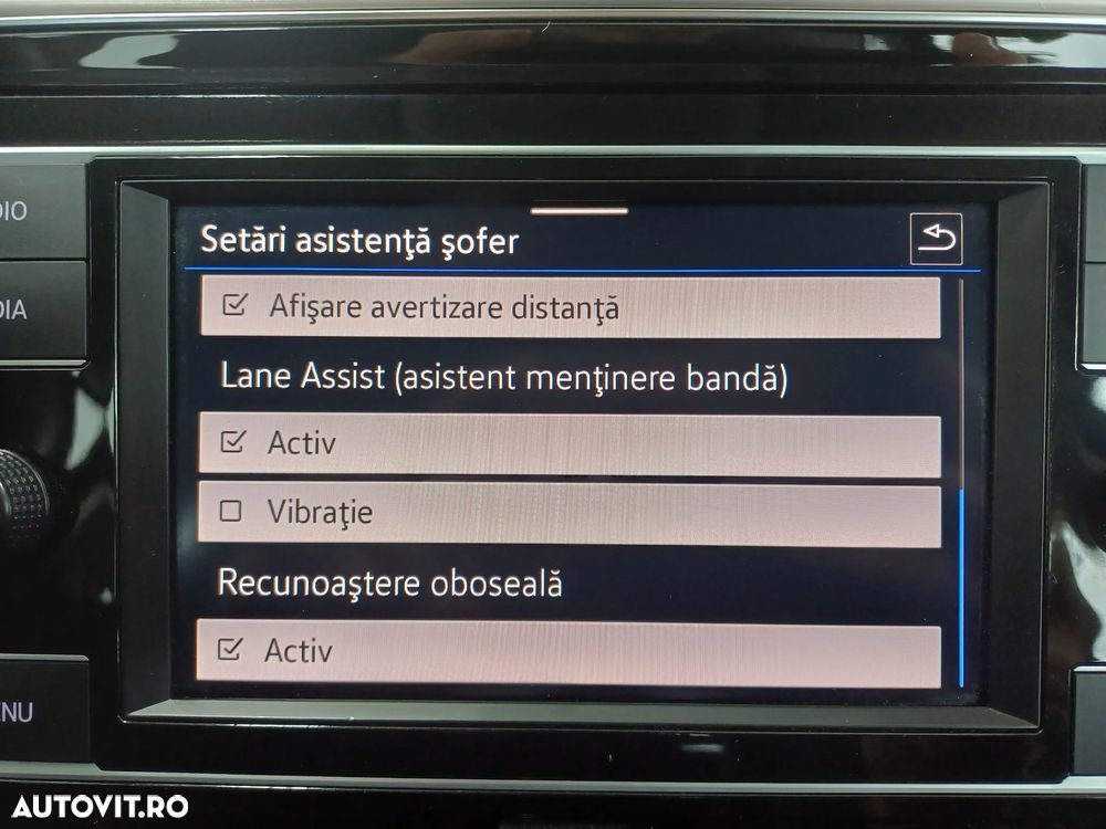 Volkswagen Passat Variant 2.0 TDI DSG Highline - 21