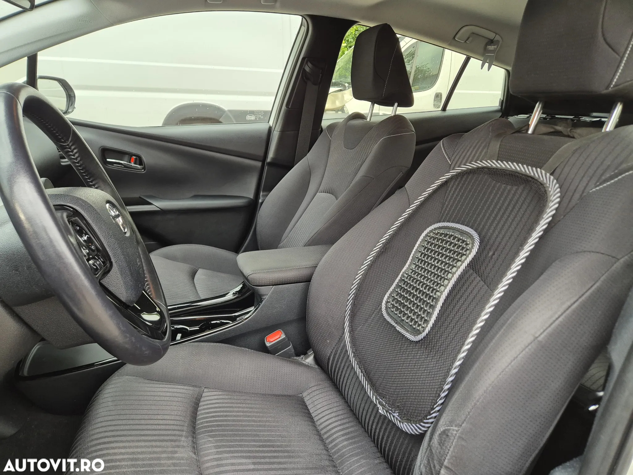 Toyota Prius Plug-in Hybrid Executive - 23