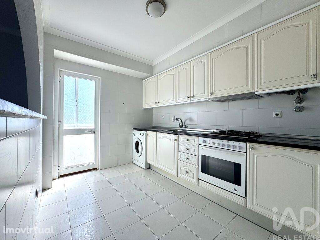 Apartamento T2 em Olhão de 59,76 m2 - Grande imagem: 4/15
