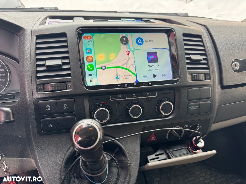 Volkswagen Transporter - 12