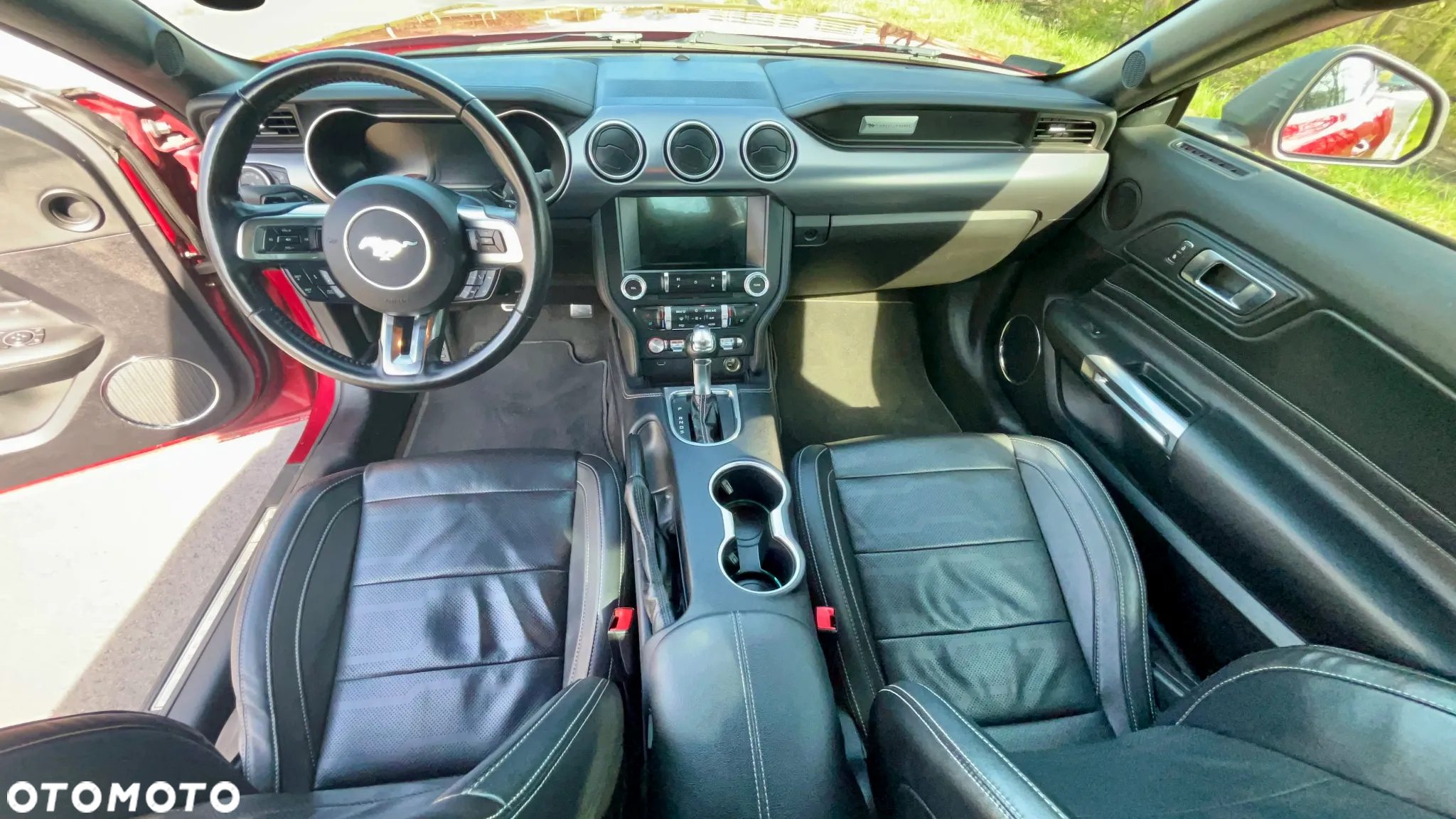 Ford Mustang 5.0 V8 GT - 14