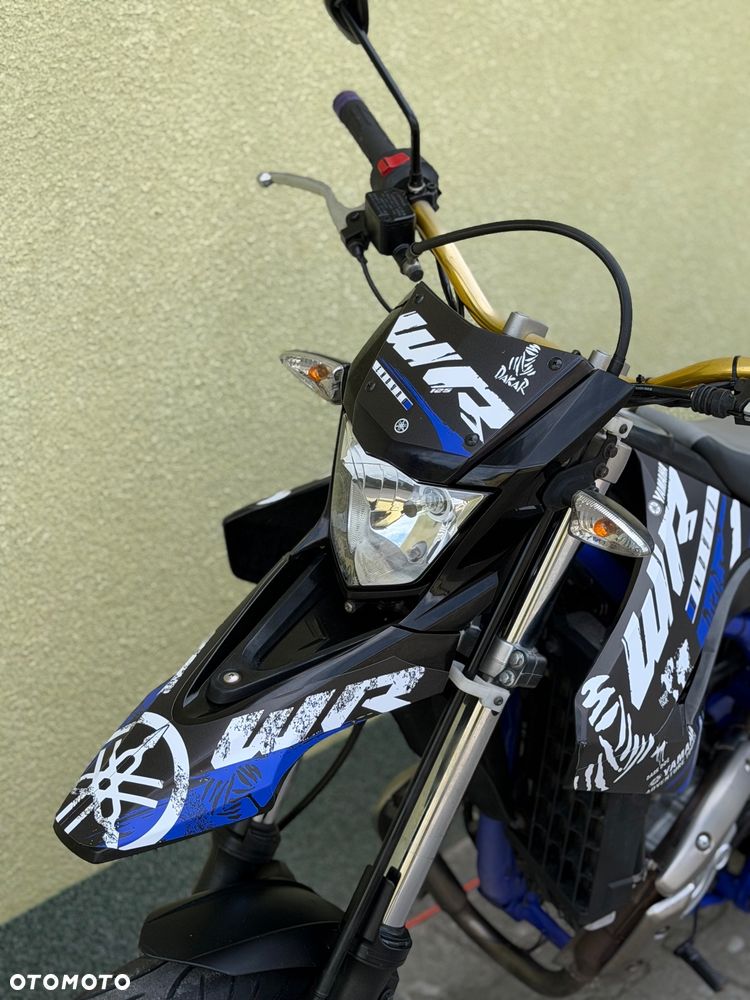 Yamaha WR - 27