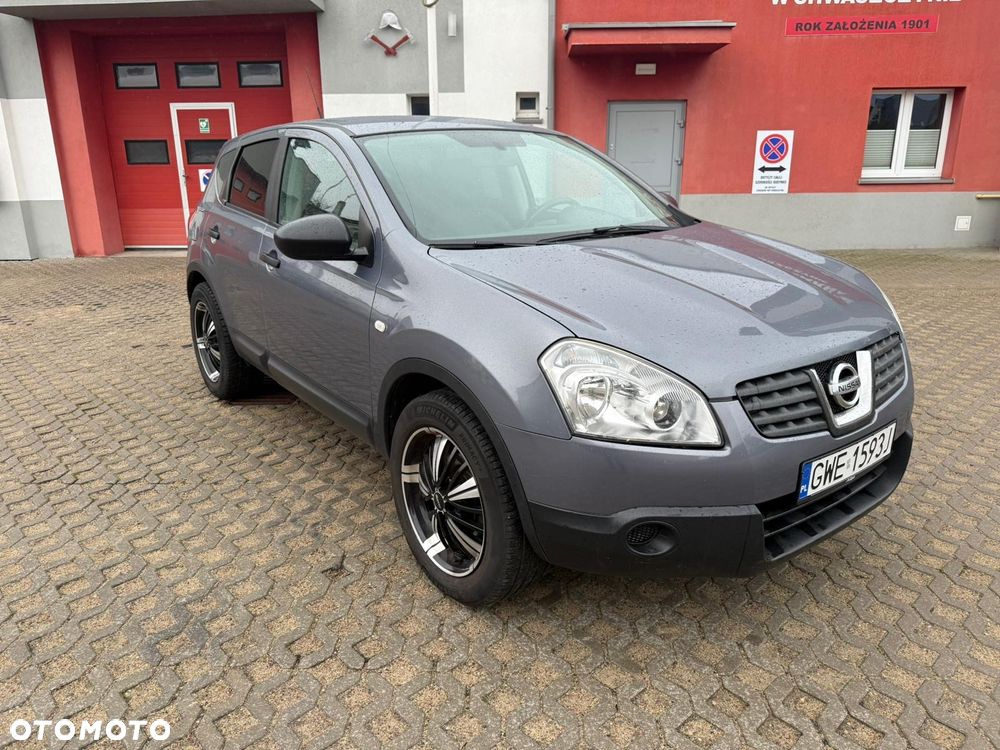 Nissan Qashqai 1.6 visia - 1