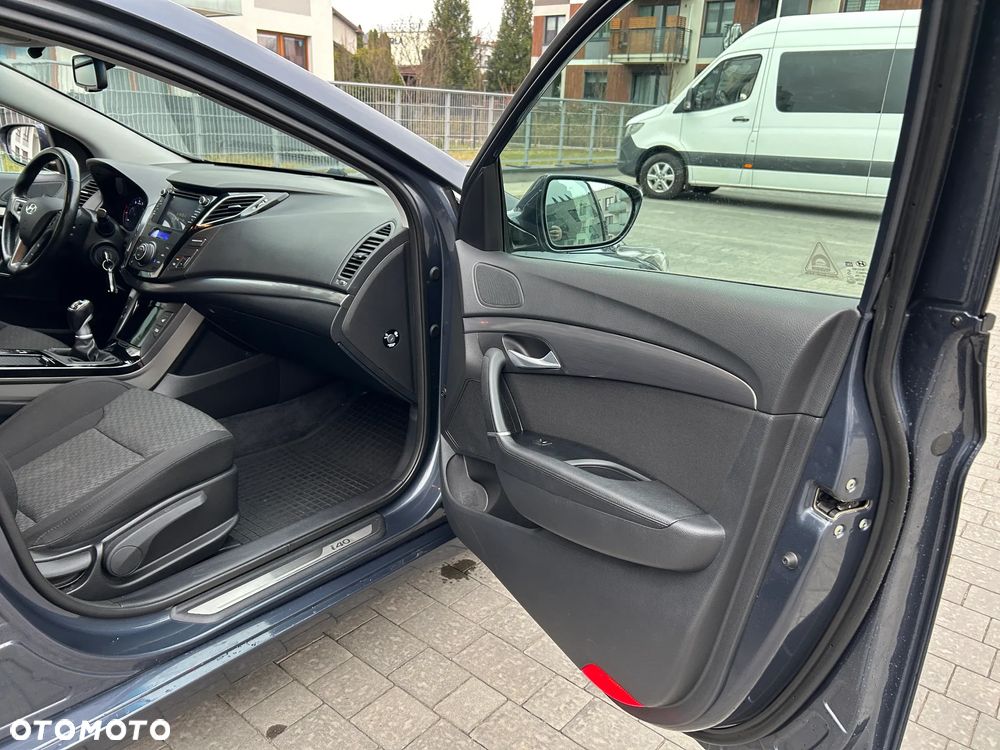Hyundai i40 1.6 GDI BlueDrive Comfort - 18