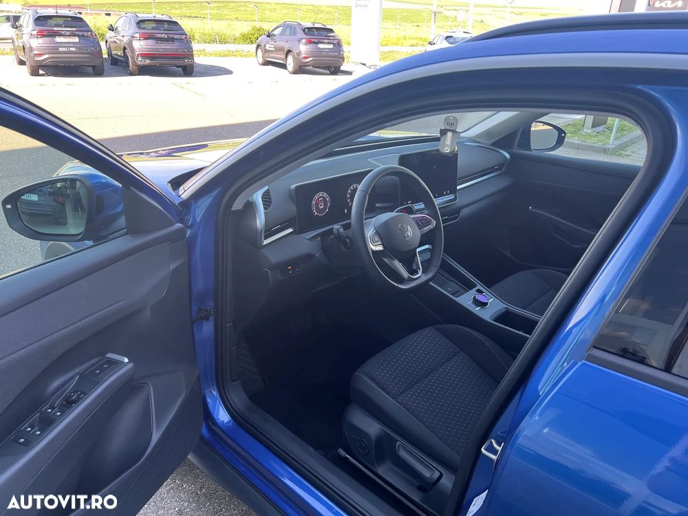 Volkswagen T-Roc 1.5 eTSI 115 CP DSG MHEV Life - 11