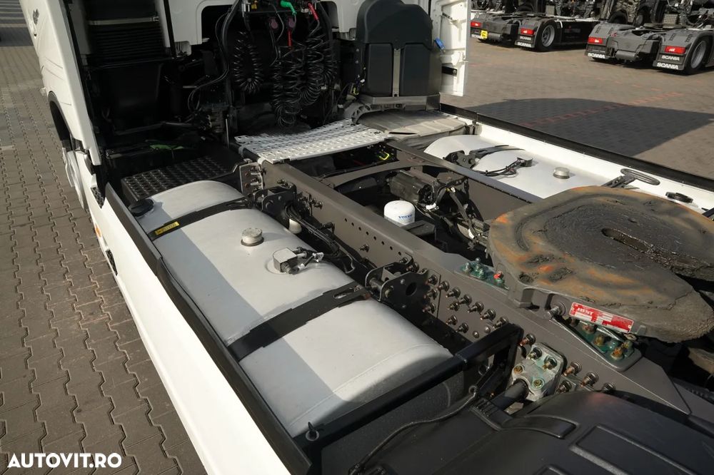 Volvo VOLVO FH 460 / PUNCTE JOS / I-PARK COOL / MEGA / I-SAVE / I-SHIFT / EURO 6 - 12