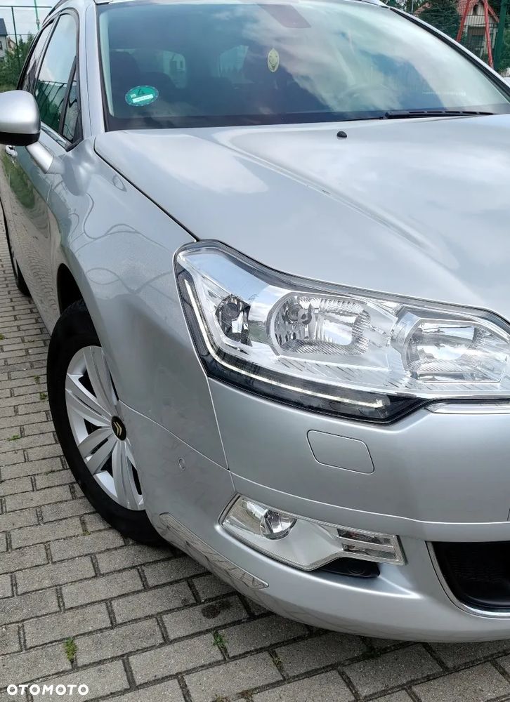 Citroën C5 Tourer HDi 140 FAP Selection - 8