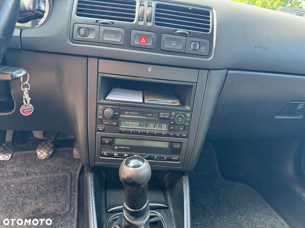 Volkswagen Bora 1.6 Trendline - 5