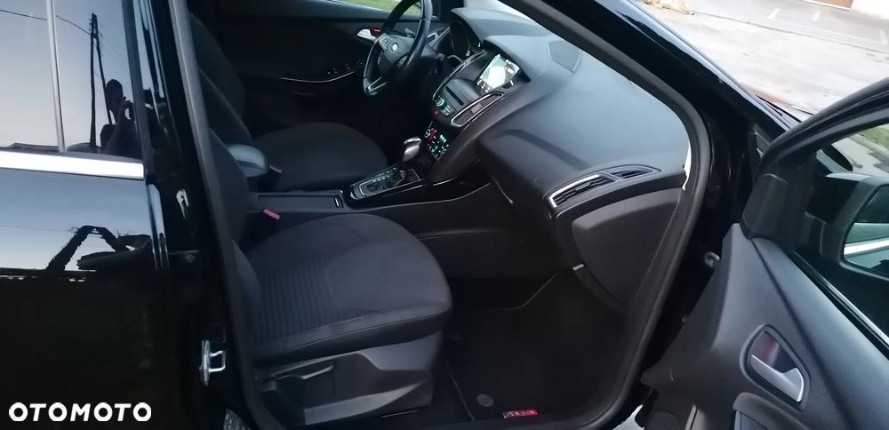 Ford Focus 2.0 TDCi Titanium ASS PowerShift - 9