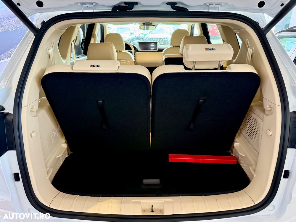 KGM Rexton - 16