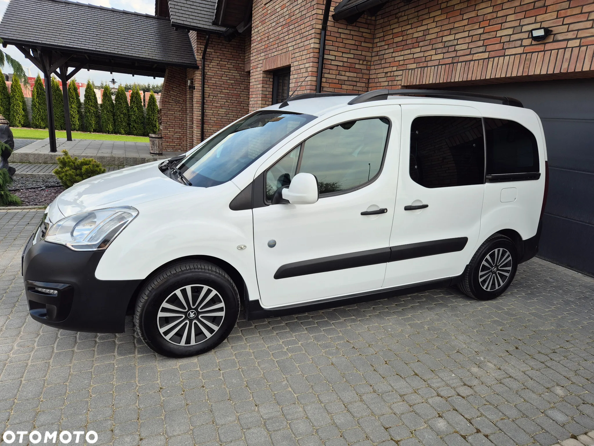 Peugeot Partner 1.6 BlueHDi Outdoor - 3