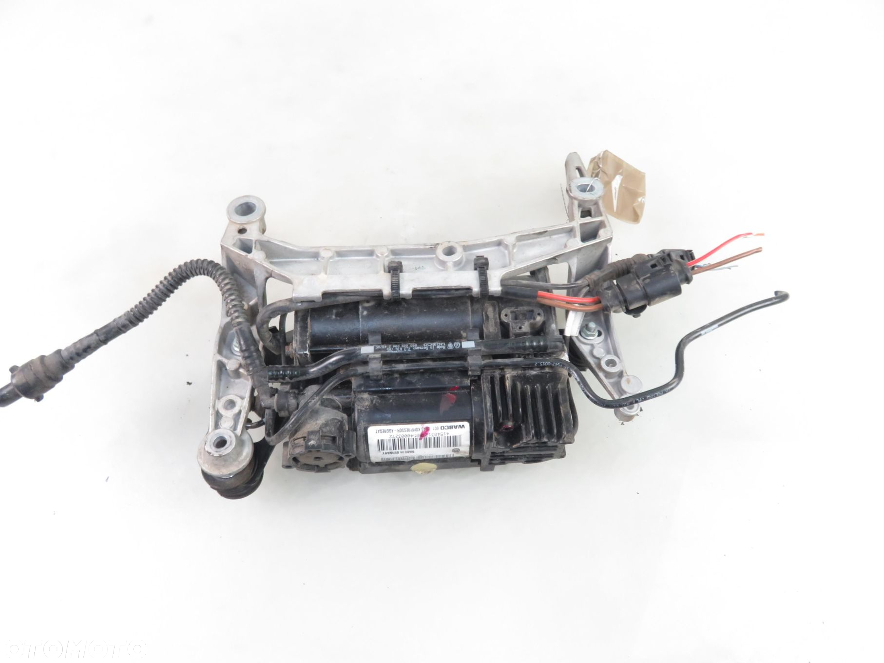 KOMPRESOR ZAWIESZENIA AUDI Q7 (4L) 7L8616006A 15150000373 - 4