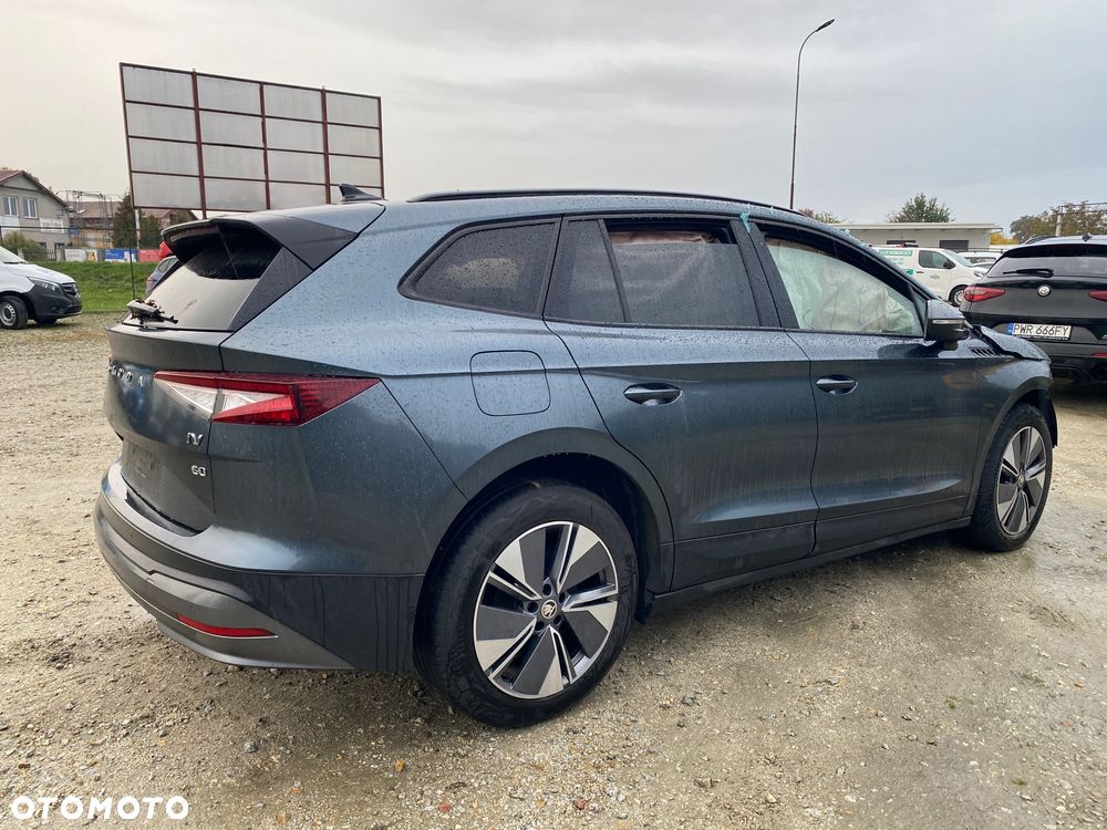Skoda Enyaq 60 Sportline - 7