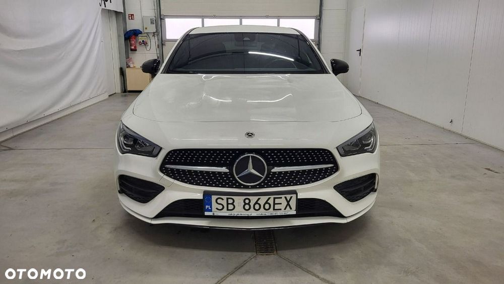 Mercedes-Benz CLA - 2