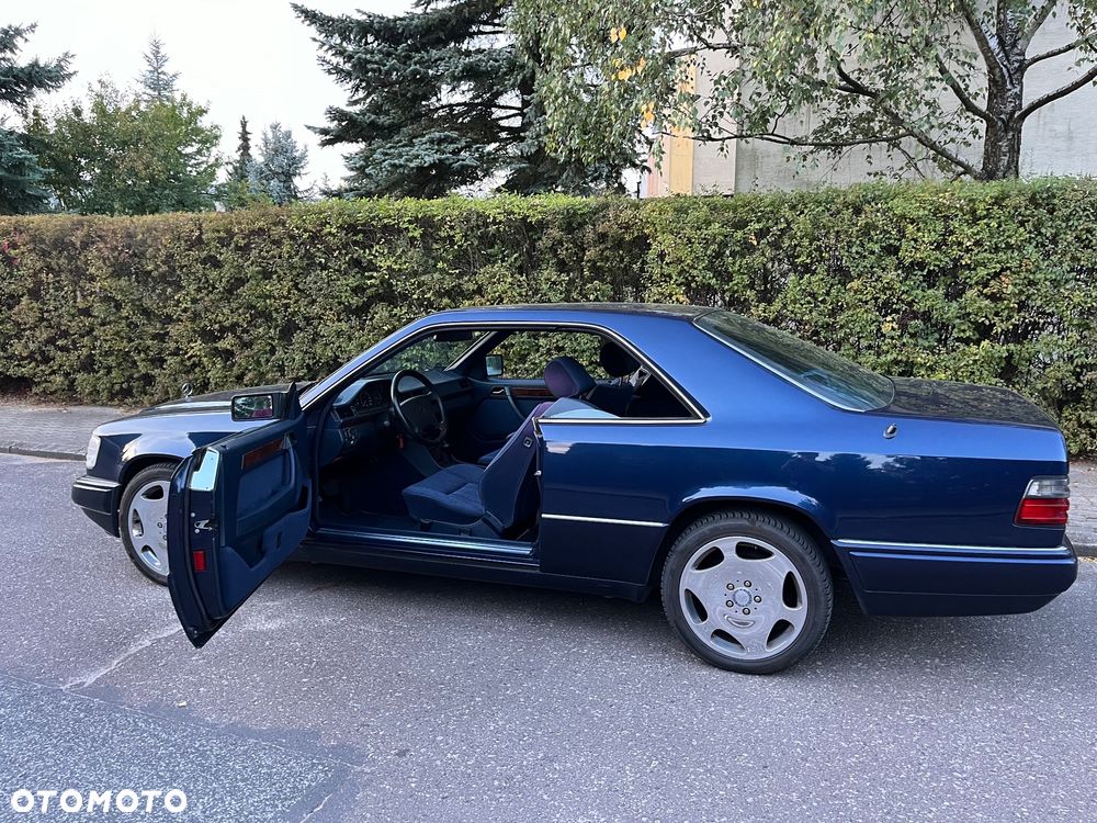 Mercedes-Benz Klasa E - 17