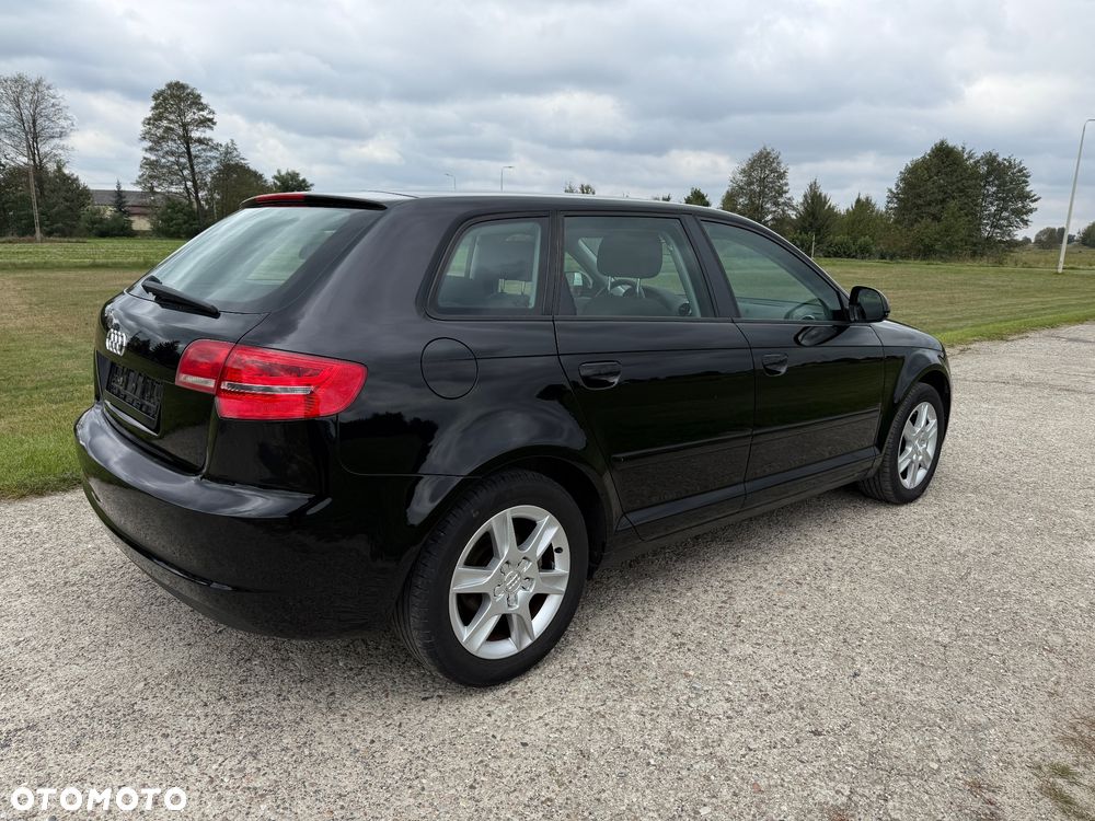 Audi A3 Sportback 1.6 Attraction - 13
