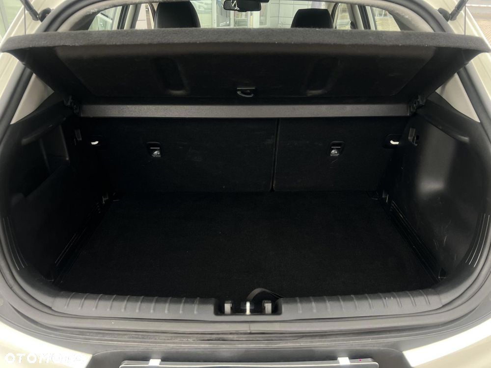 Kia Stonic 1.2 L - 18