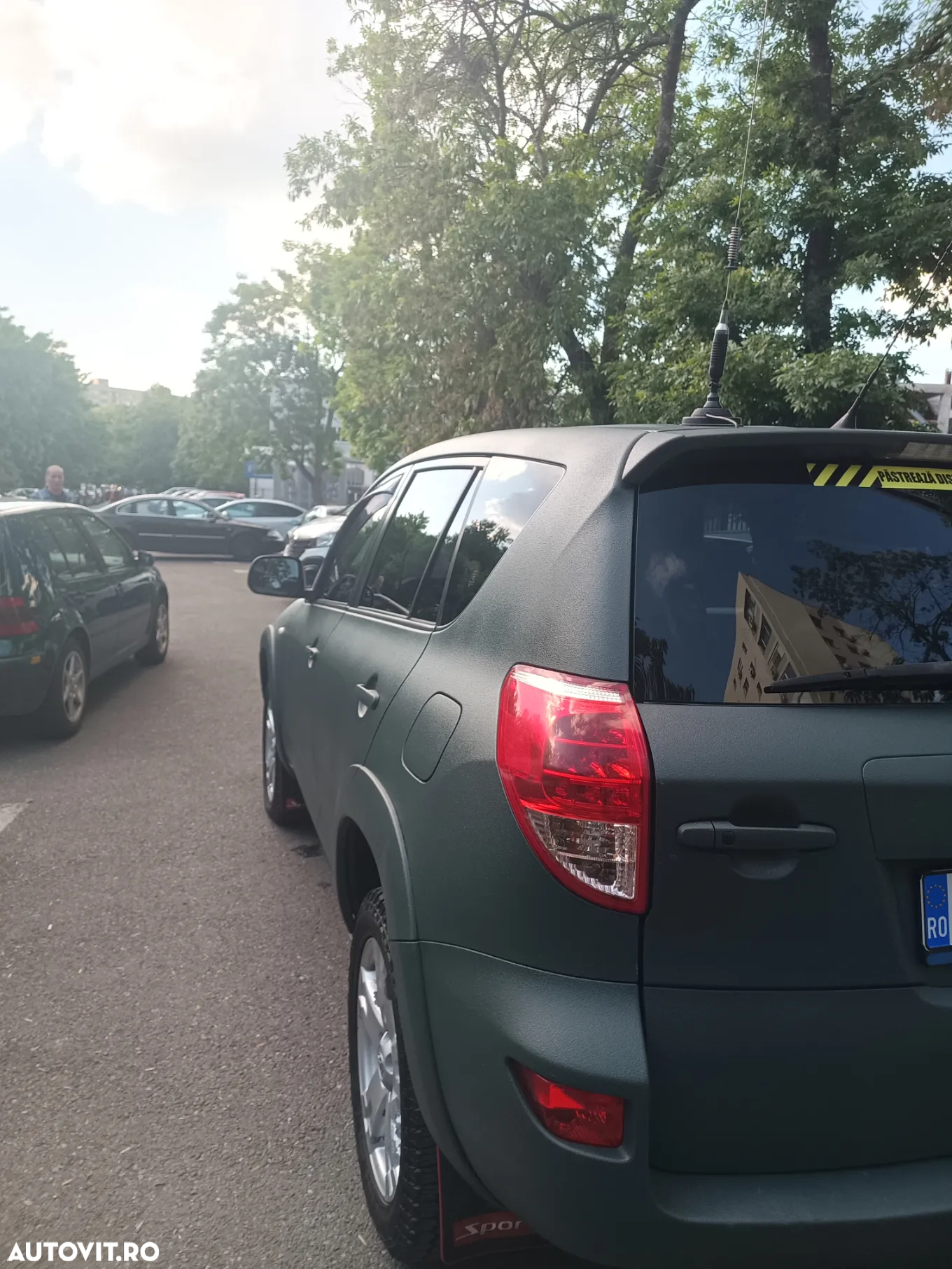 Toyota RAV4 - 3