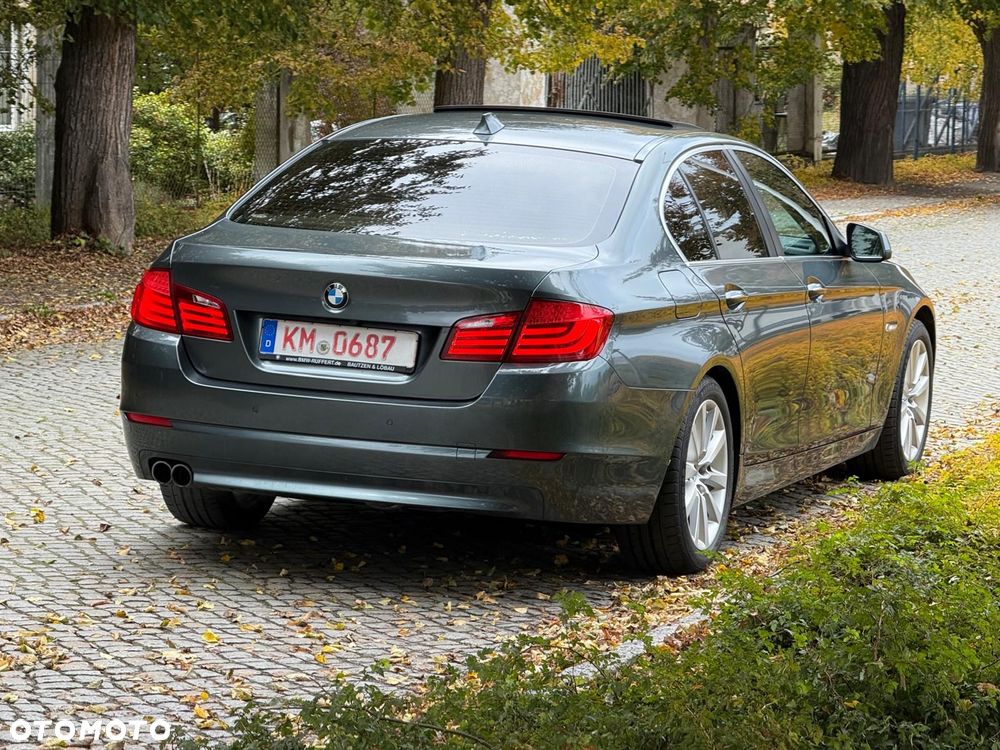 BMW Seria 5 528i Sport-Aut - 5