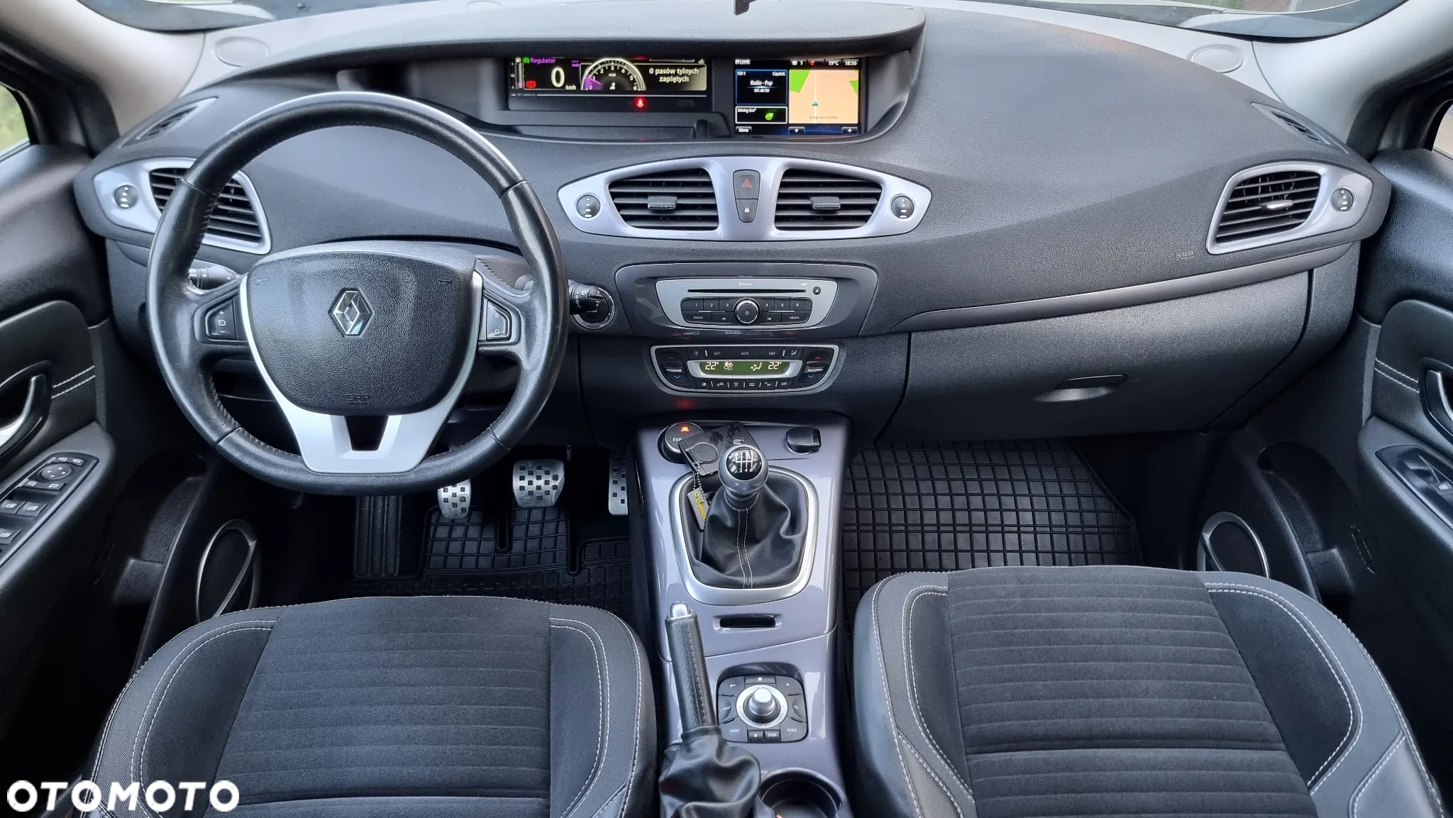 Renault Scenic Xmod 1.5 dCi Bose EDition - 2