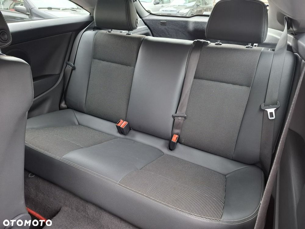 Opel Astra 1.8 Innovation - 19