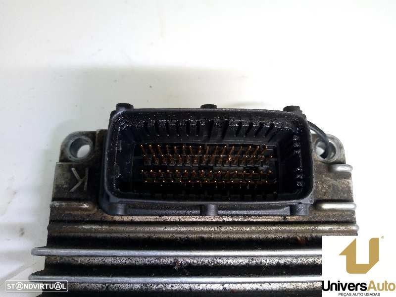 CENTRALINA MOTOR UCE OPEL CORSA C 2001 -09348429 - 2