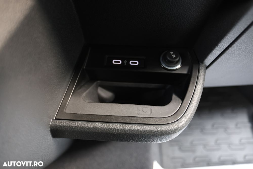 Volkswagen Multivan L 2.0 TDI DSG 110KW Style - 31