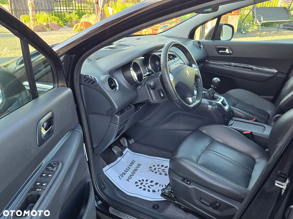 Peugeot 5008 HDI 150 Allure - 25