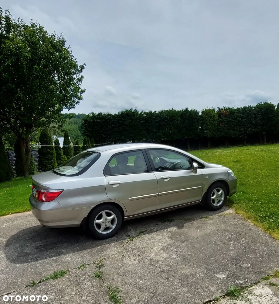 Honda City - 4