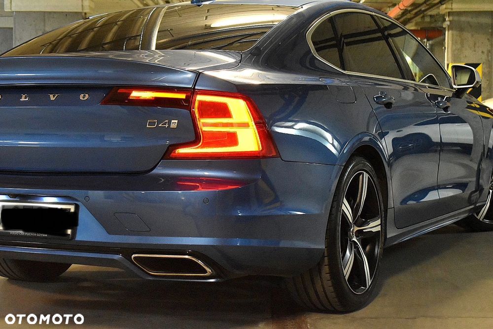 Volvo S90 D4 R-Design - 9