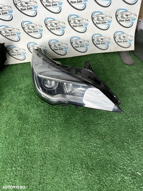 FAR DREAPTA OPEL ASTRA H7 LED - 1