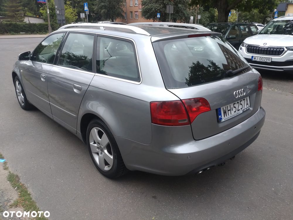 Audi A4 Avant - 4