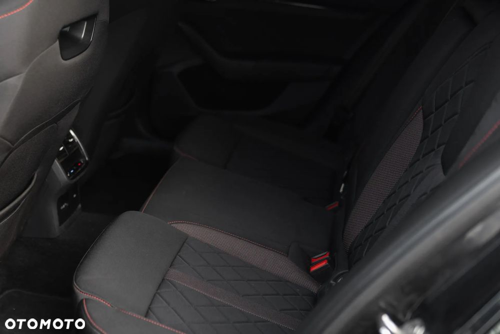 Skoda Octavia 2.0 TSI GPF RS 245 DSG - 11