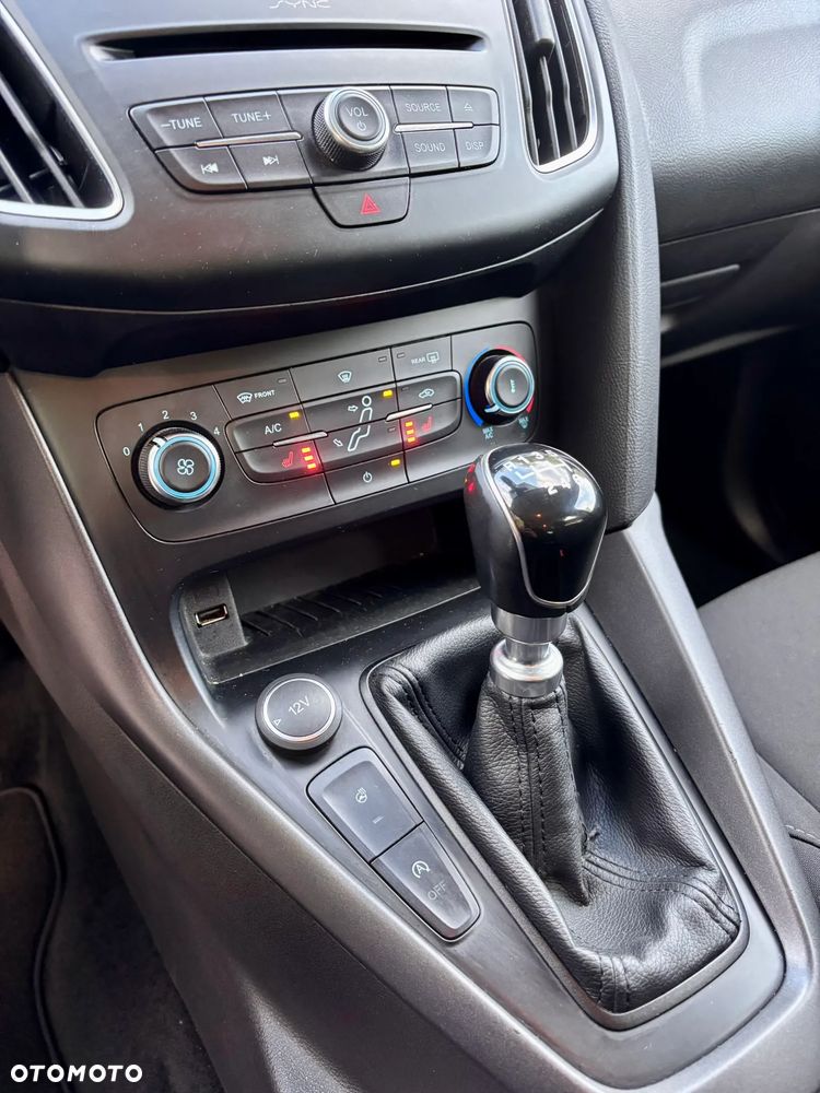 Ford Focus 1.5 EcoBoost SYNC Edition ASS - 17
