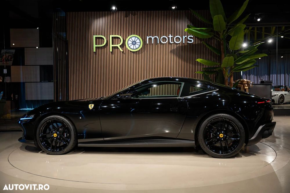 Ferrari Roma - 3