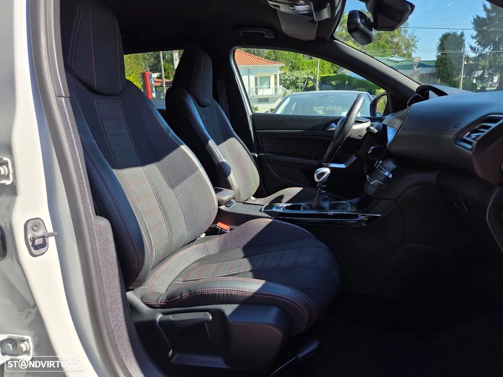 Peugeot 308 PureTech 130 Stop & Start GT-Line Edition - 18