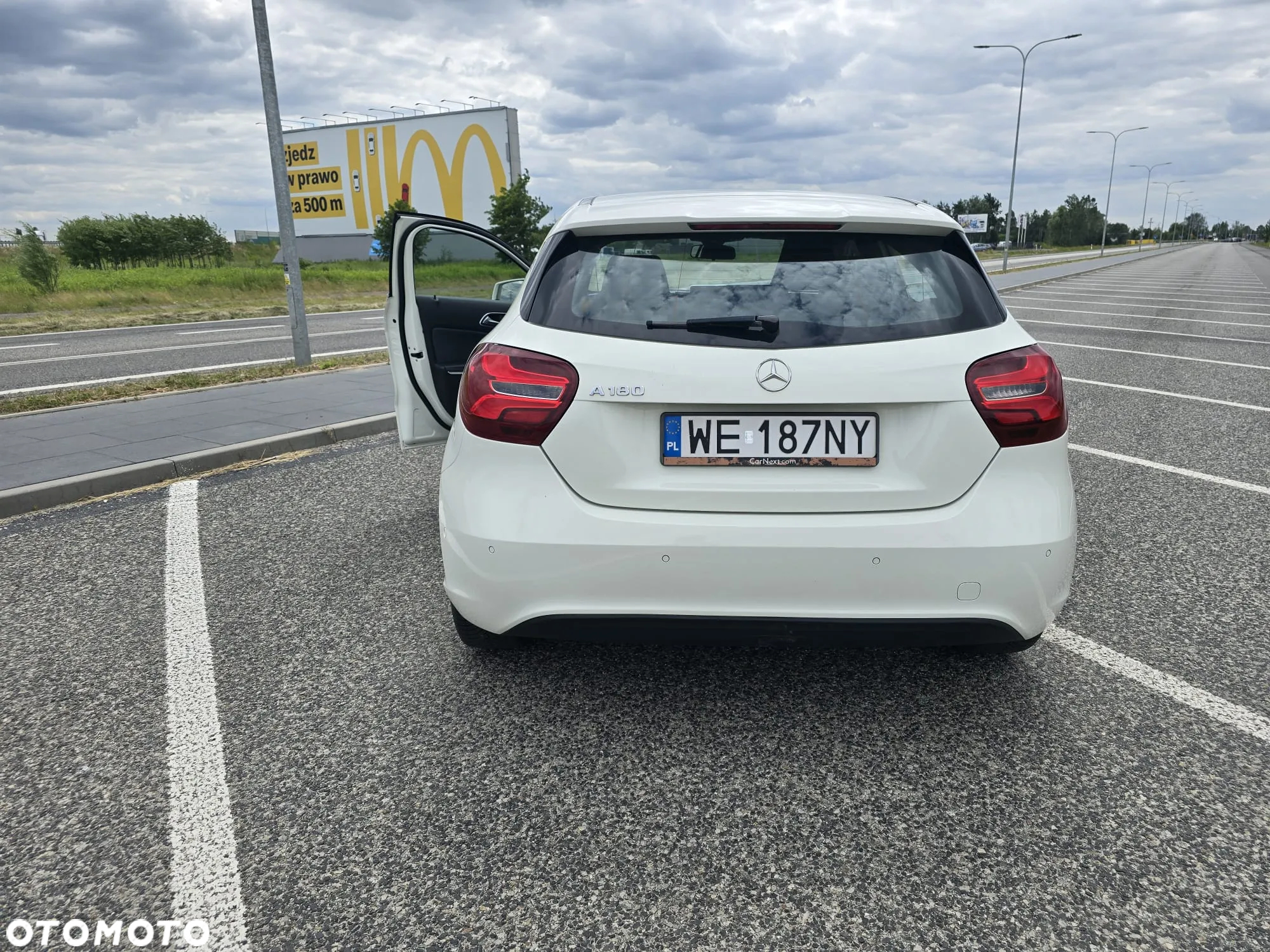 Mercedes-Benz Klasa A 180 7G-DCT Style - 6