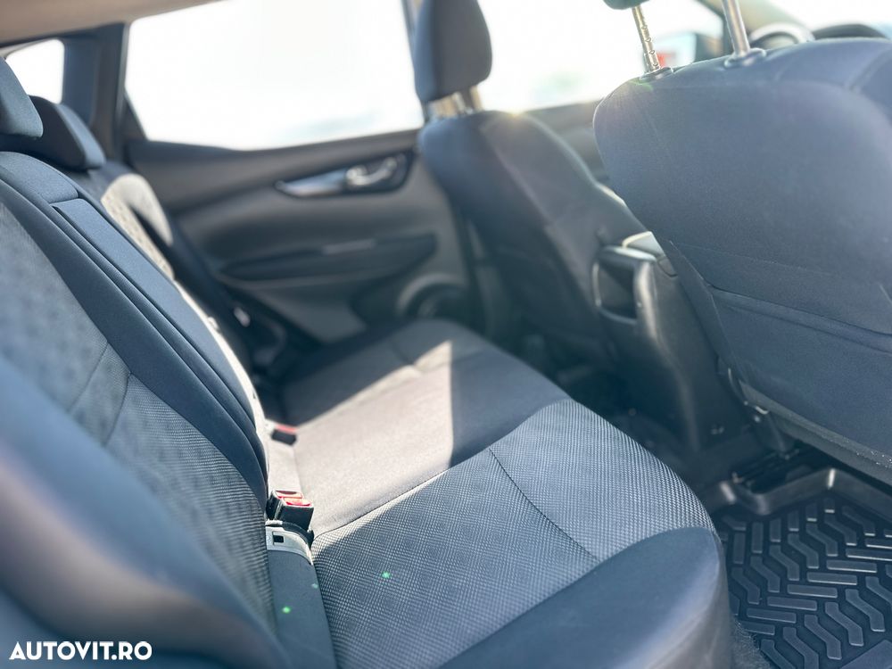 Nissan Qashqai 1.6 DCI N-Connecta - 7