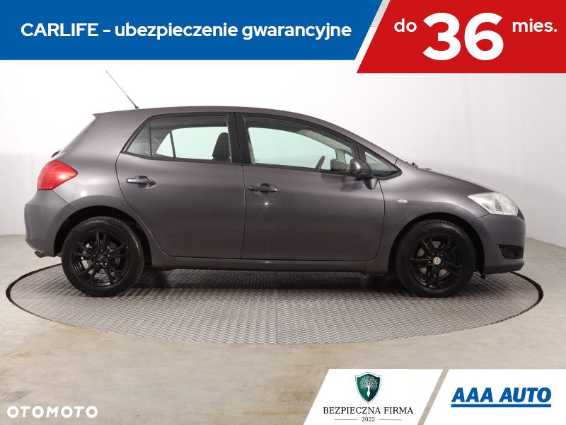 Toyota Auris - 7
