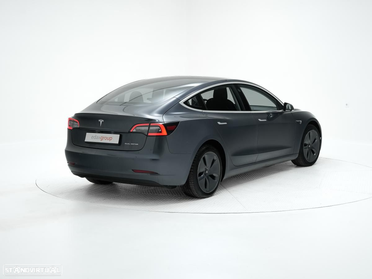 Tesla Model 3 Long-Range Dual Motor AWD - 3