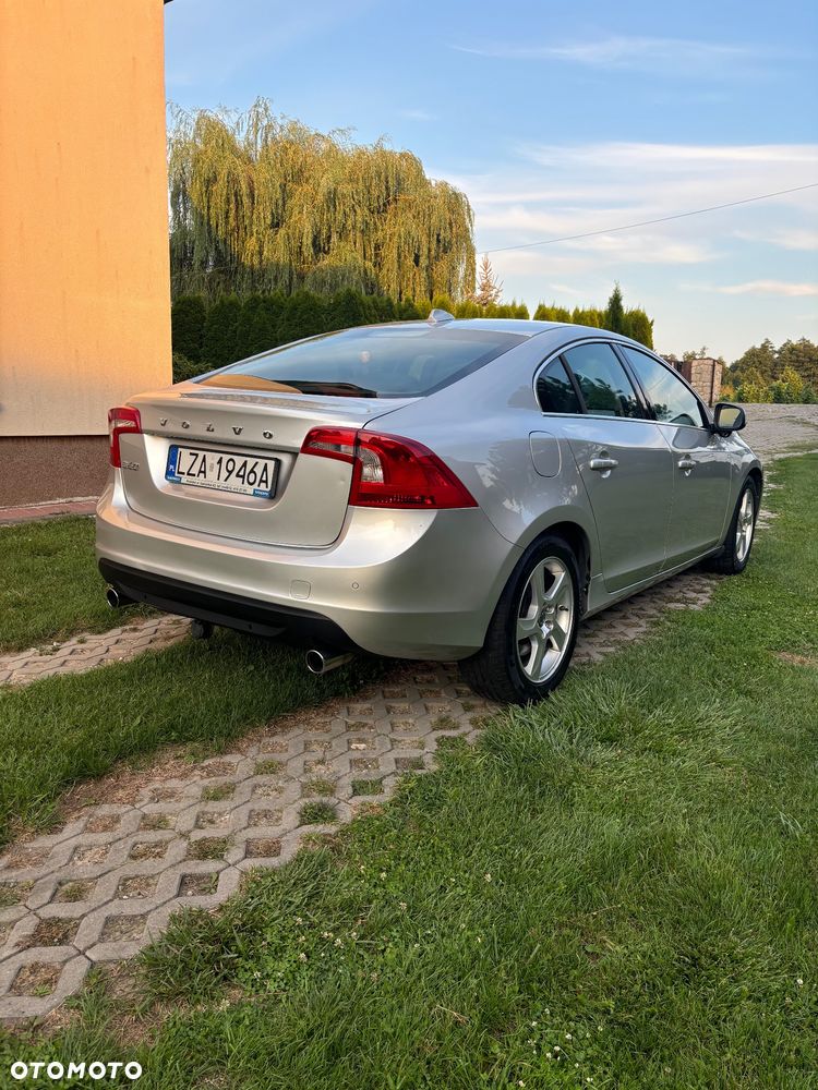Volvo S60 2.5 T5 - 8