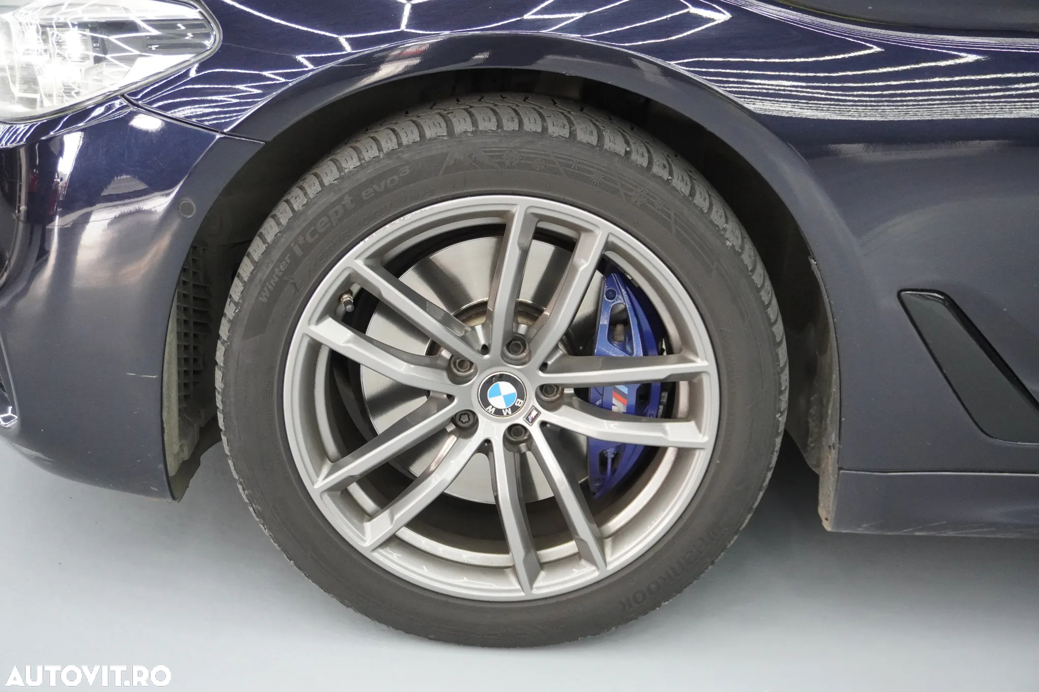 BMW Seria 5 530d xDrive AT - 6