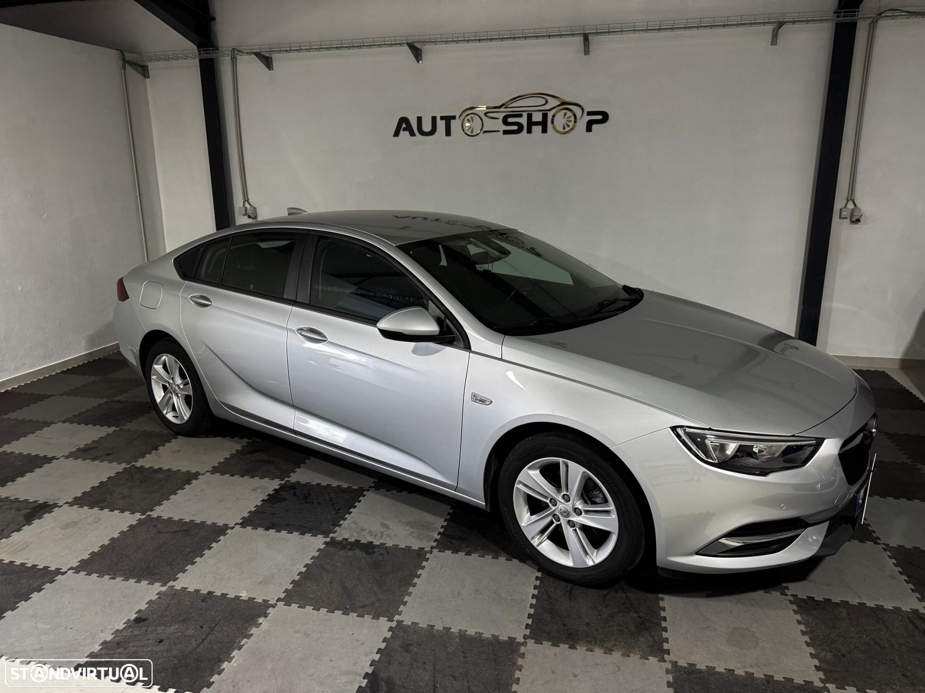 Opel Insignia Grand Sport 1.6 CDTi Selective - 6