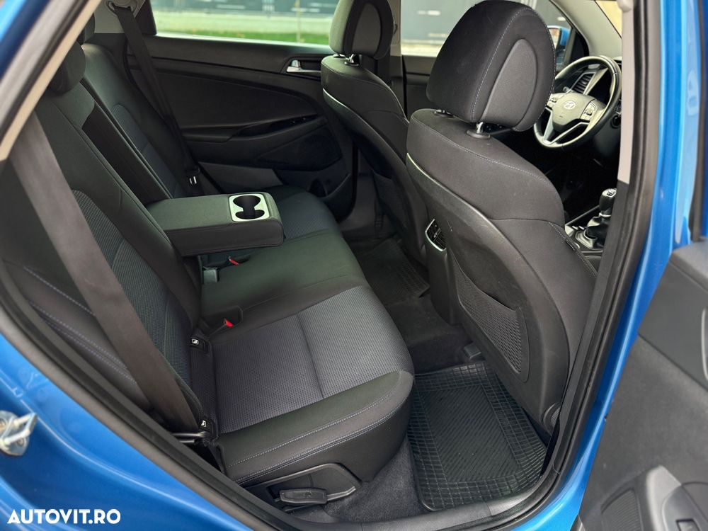Hyundai Tucson blue 1.6 CRDi 2WD Trend - 18