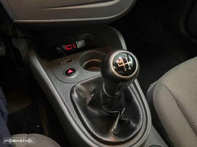 SEAT Leon 1.6 TDI E-Eco.Style Start/Stop - 14