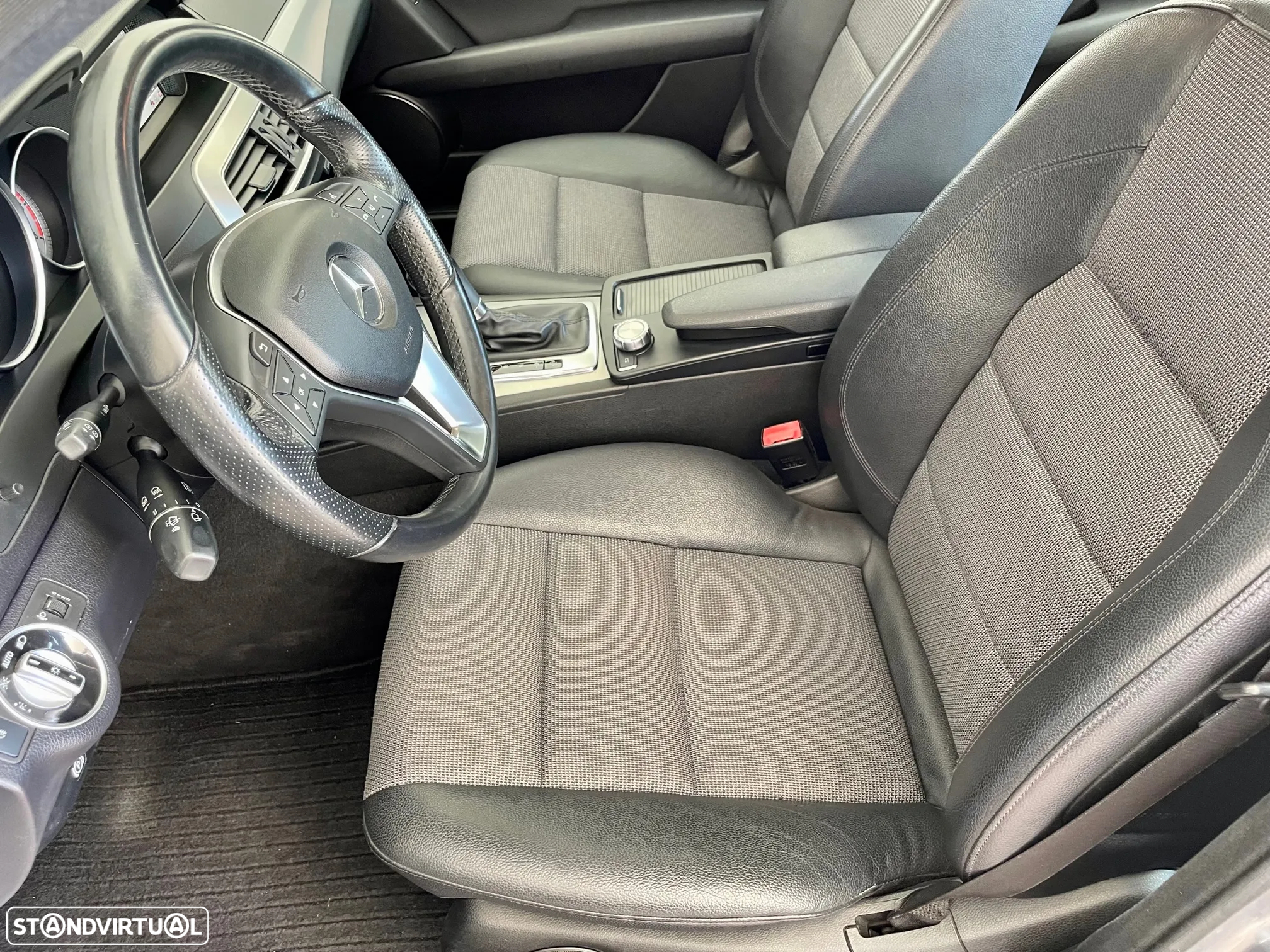 Mercedes-Benz C 220 CDi Avantgarde BlueEfficiency Aut. - 24