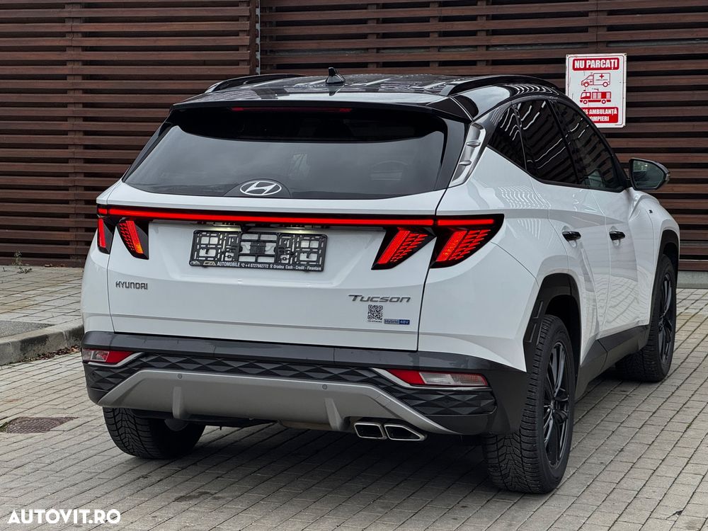 Hyundai Tucson 1.6 CRDi 48V-Hybrid 2WD DCT Select - 12