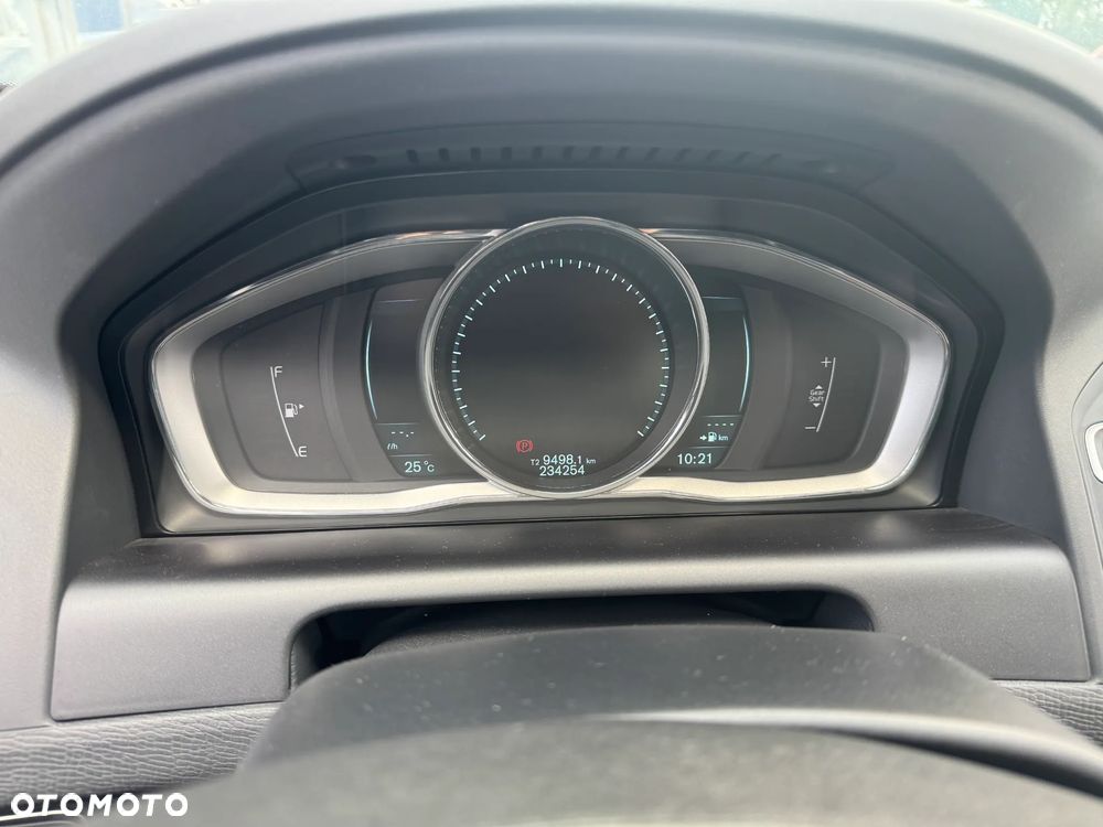 Volvo XC 60 - 10