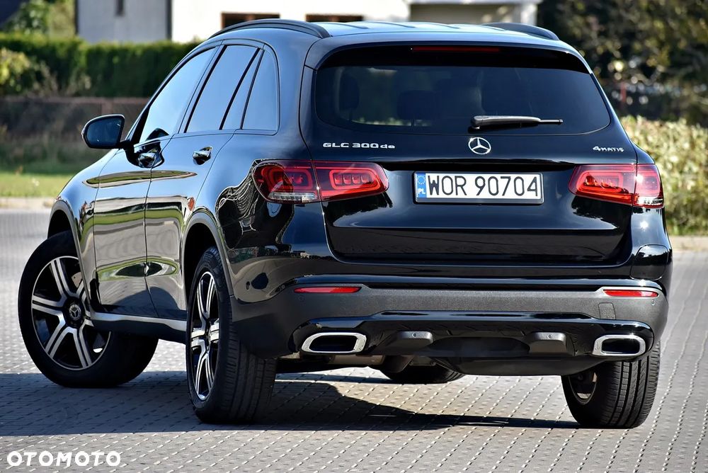 Mercedes-Benz GLC 300 de 4Matic 9G-TRONIC Exclusive - 27