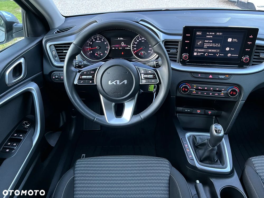 Kia Ceed 1.5 T-GDI M - 8